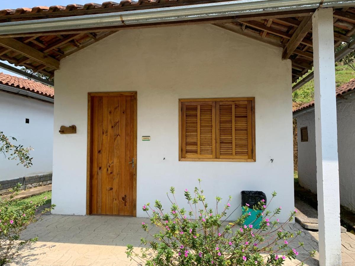 Hotel Fazenda Selva Do Mato Limpo Parapeúna Екстериор снимка